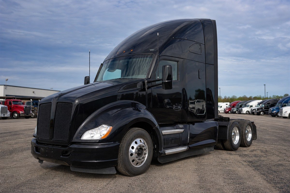Kenworth T680 2018